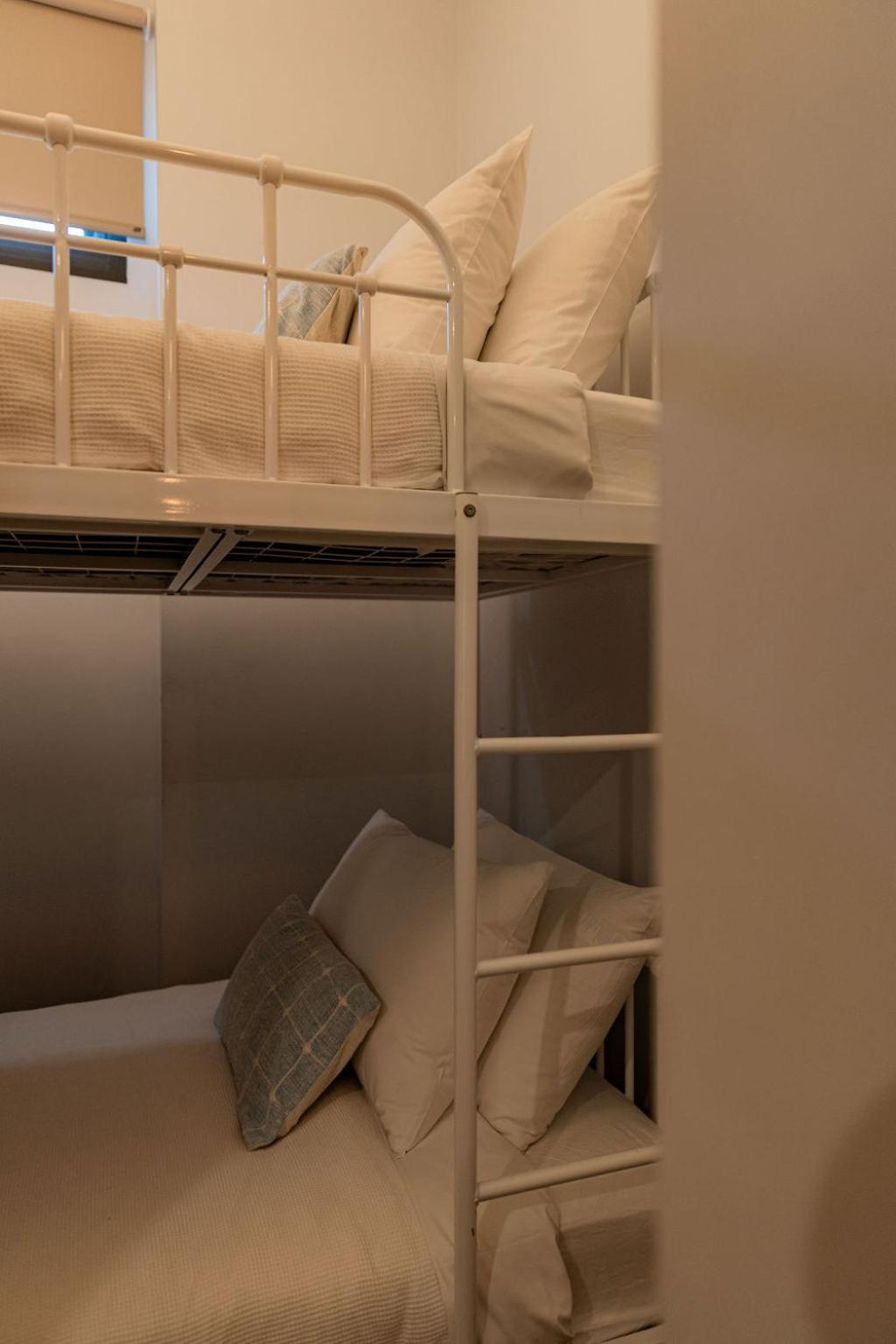 סט הלנס Bay Of Fires Apartments - Town Centre מראה חיצוני תמונה